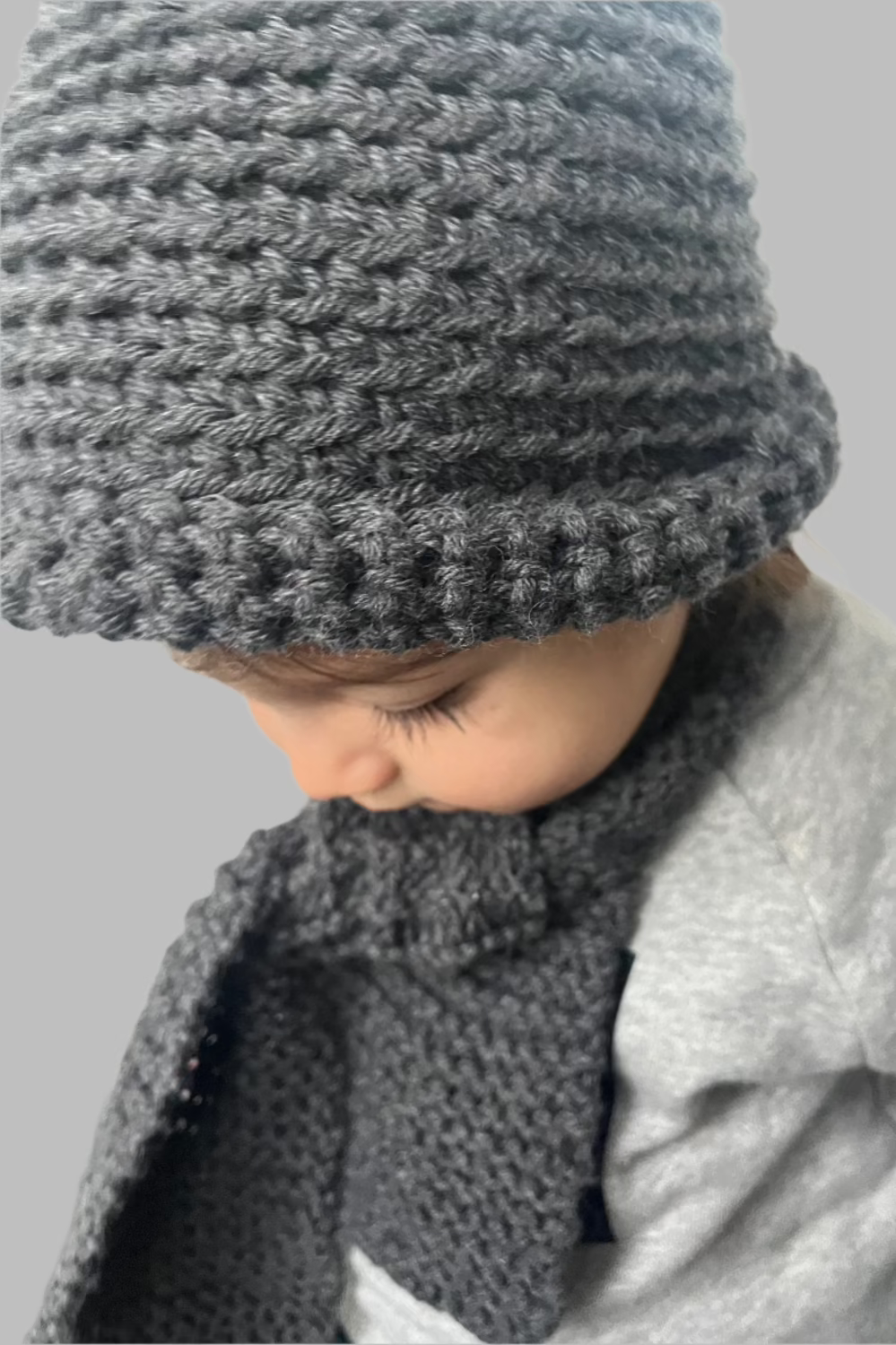 ﻿Zerobarracento Hand-knitted wool hat for baby