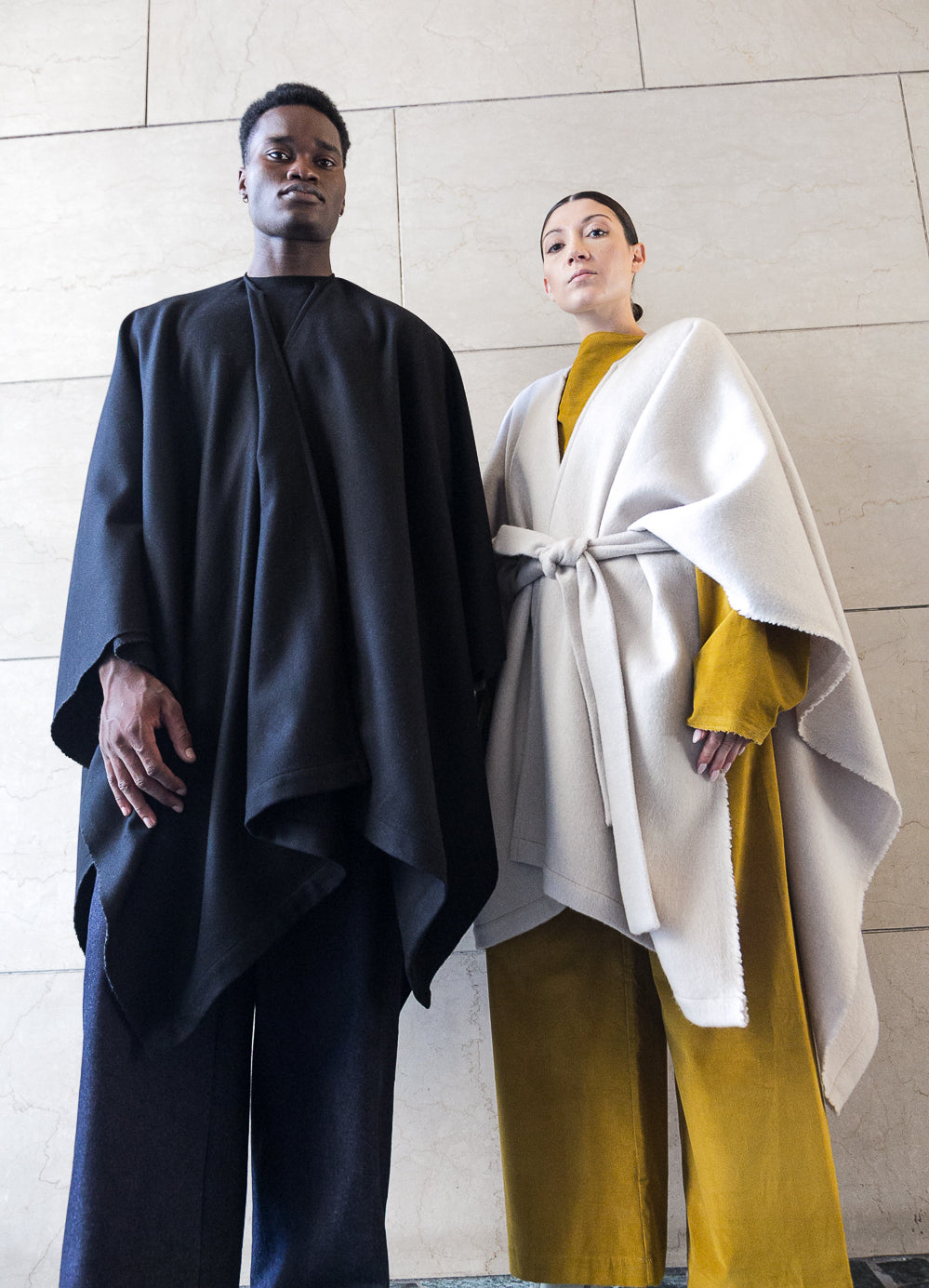 Midi recycled wool cape