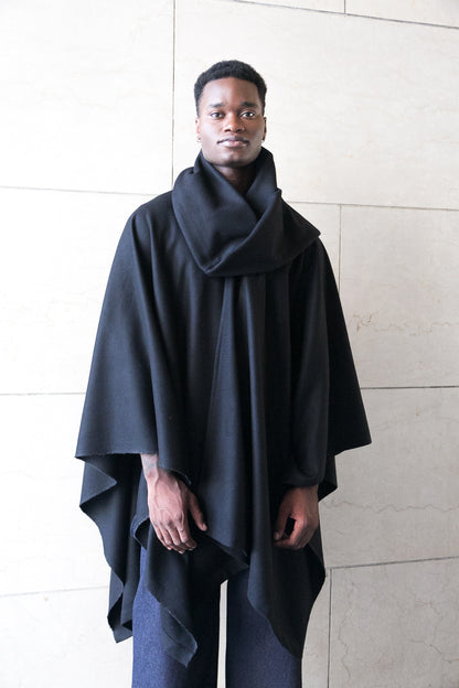 Midi recycled wool cape