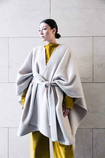 Midi recycled wool cape