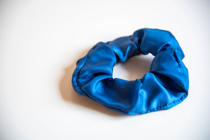 0/100 BLUE SCRUNCHIE